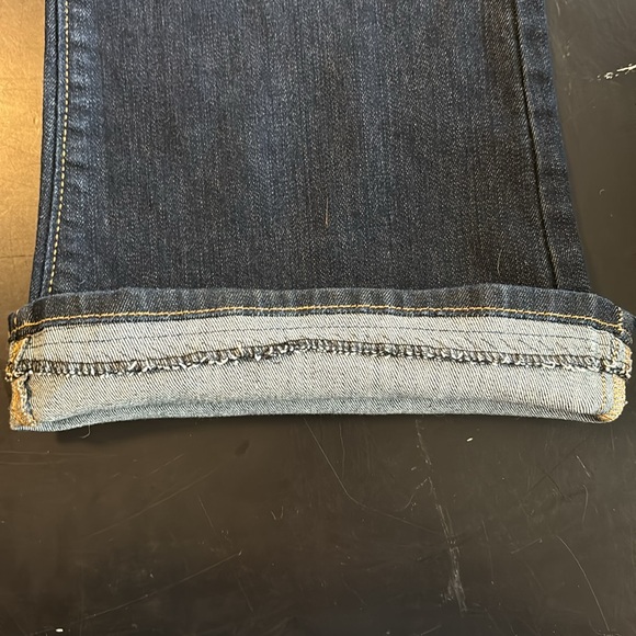 Gap Mid-rise Flare Jeans - Picture 7 of 7